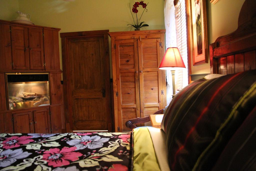 B&B Les Deux Pignons Petit-Saguenay ภายนอก รูปภาพ